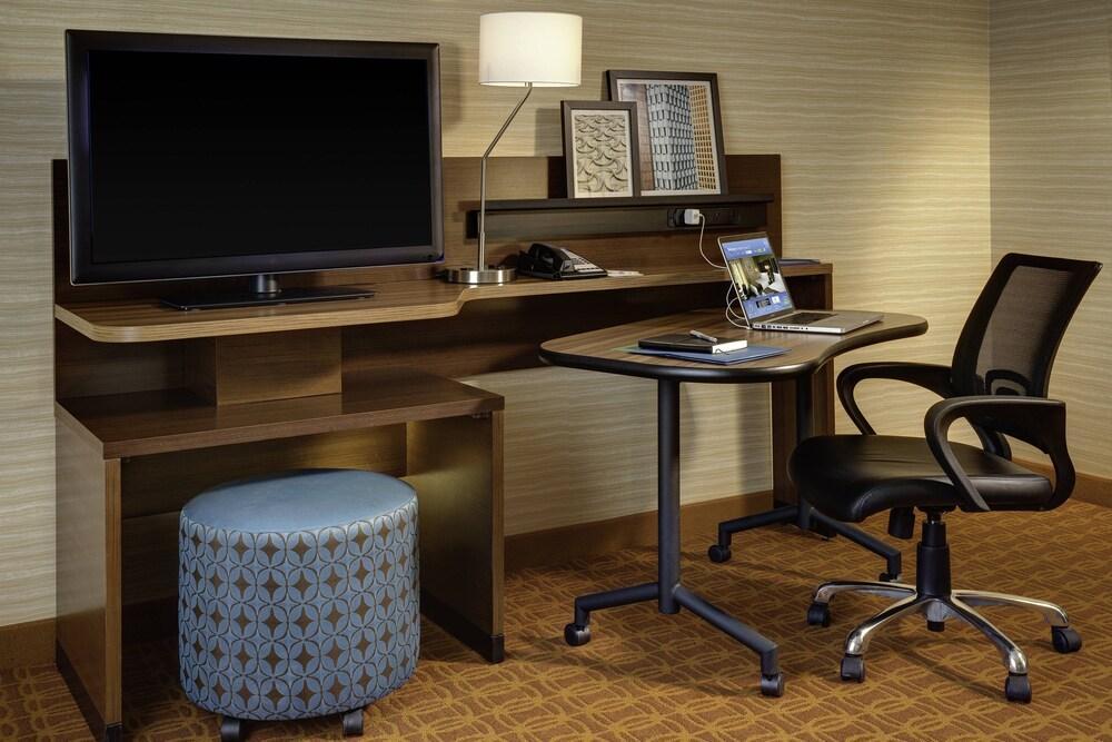 Fairfield Inn & Suites By Marriott Camarillo Bagian luar foto