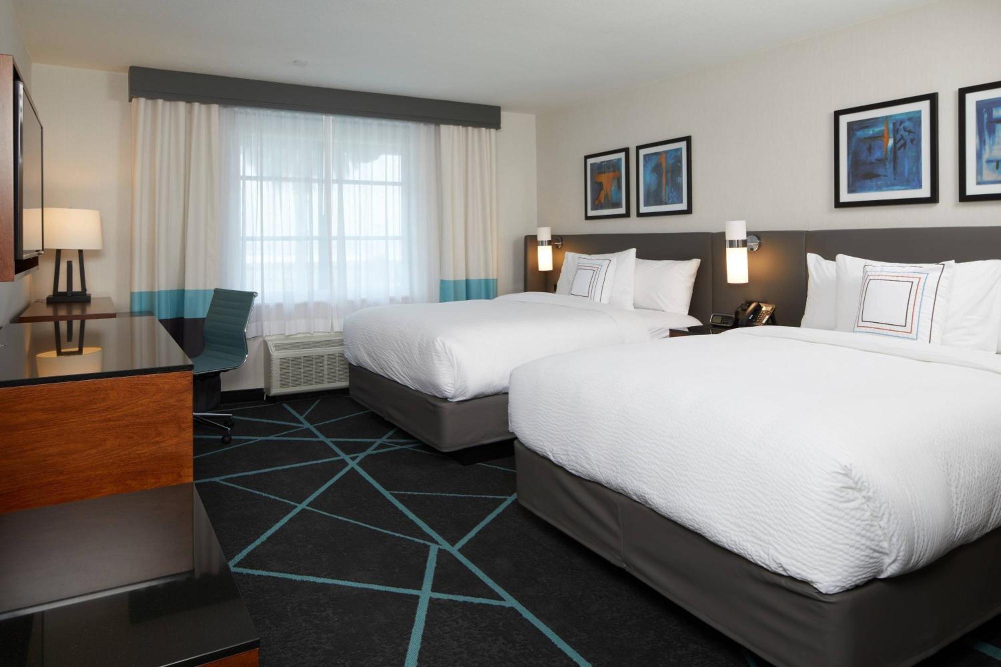 Fairfield Inn & Suites By Marriott Camarillo Bagian luar foto