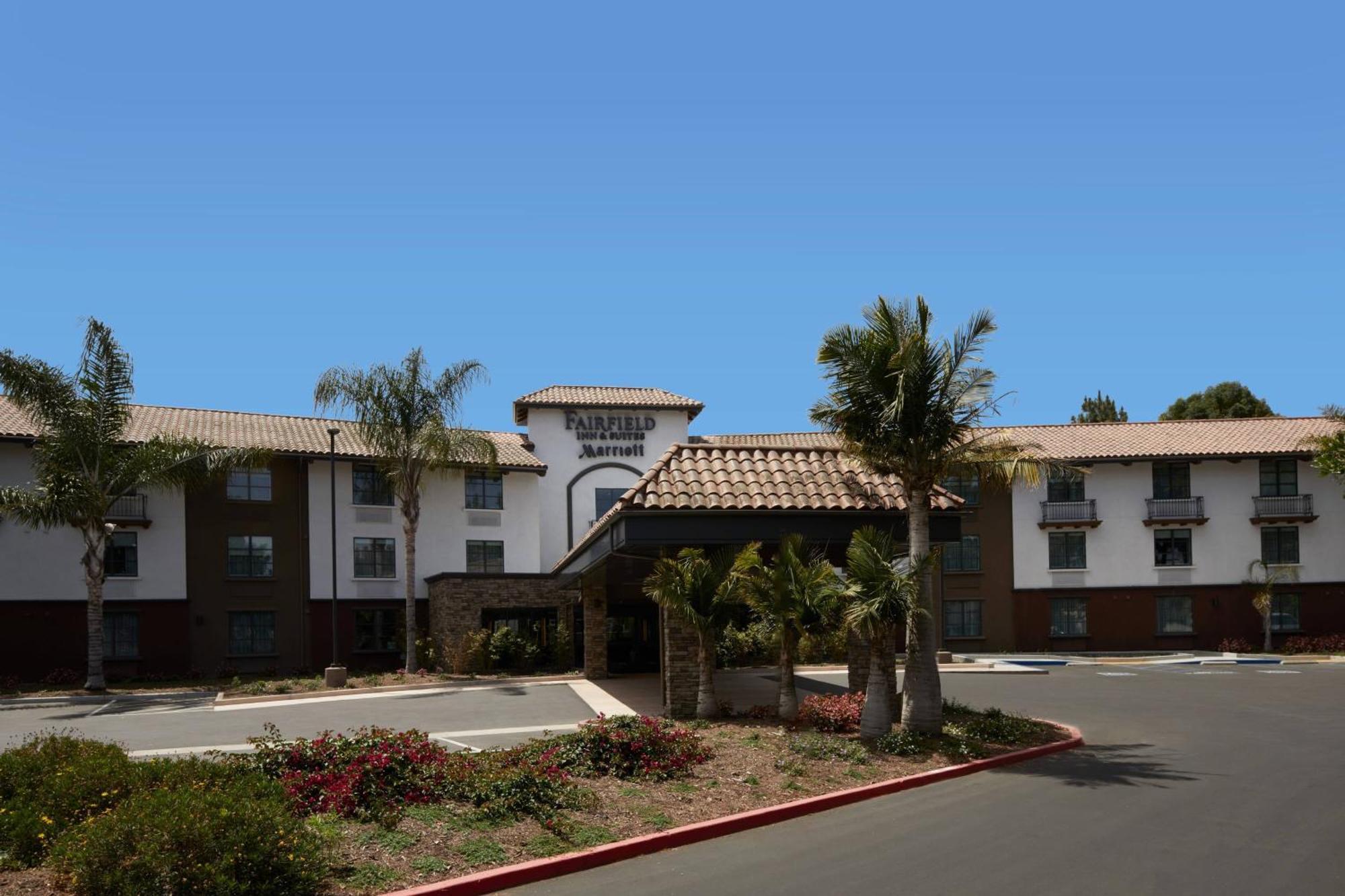 Fairfield Inn & Suites By Marriott Camarillo Bagian luar foto